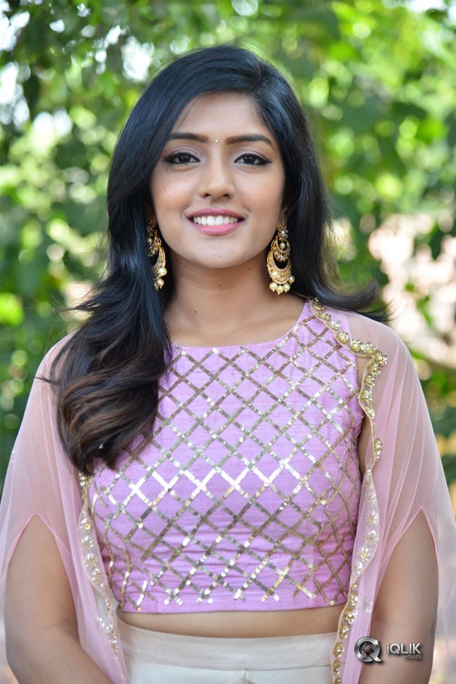 Eesha-Rebba-New-Photos